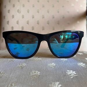 Ray Ban sunglasses model 4184 meh condition